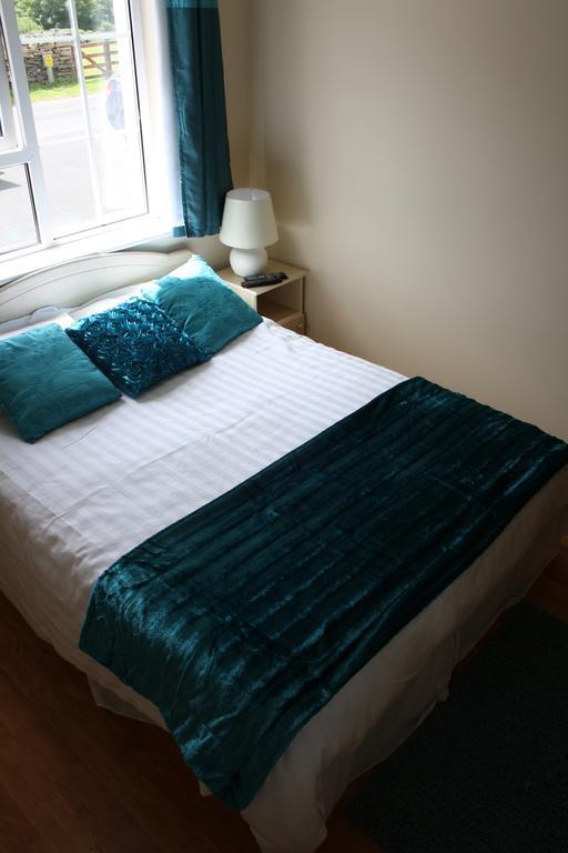 Shashas Apartment Gleanndobhar เกลนโคลัมบ์คิลล์ ภายนอก รูปภาพ